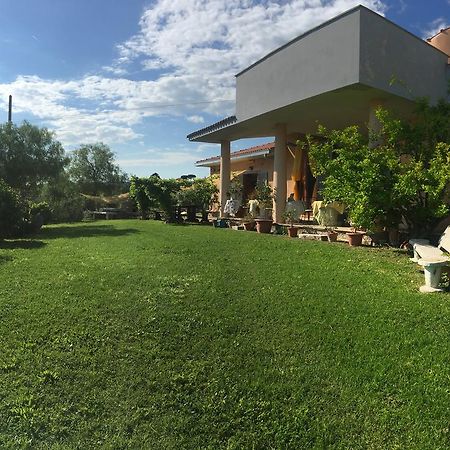 Guest House Villa Di Judighes Cerveteri Exteriör bild