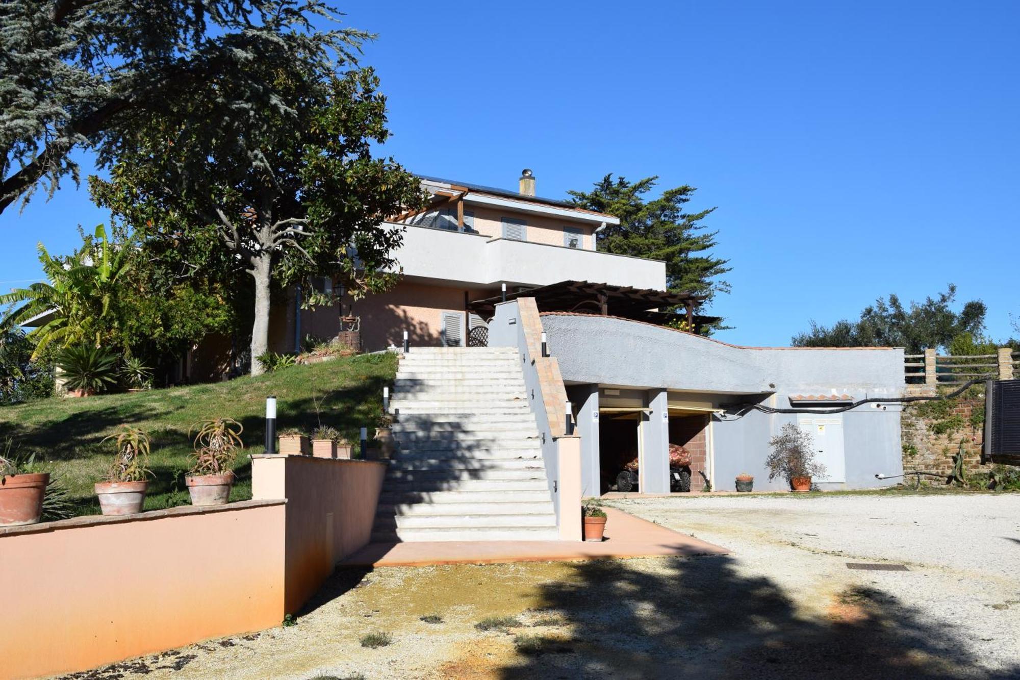 Guest House Villa Di Judighes Cerveteri Exteriör bild