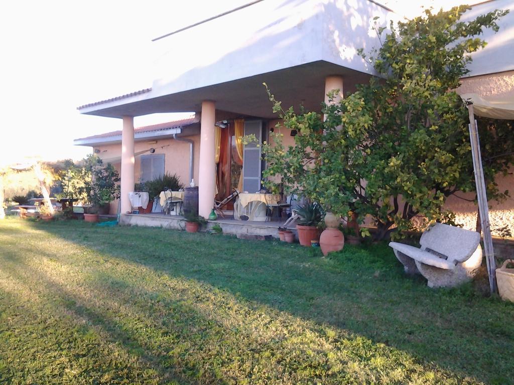 Guest House Villa Di Judighes Cerveteri Exteriör bild