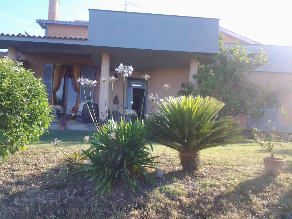 Guest House Villa Di Judighes Cerveteri Exteriör bild