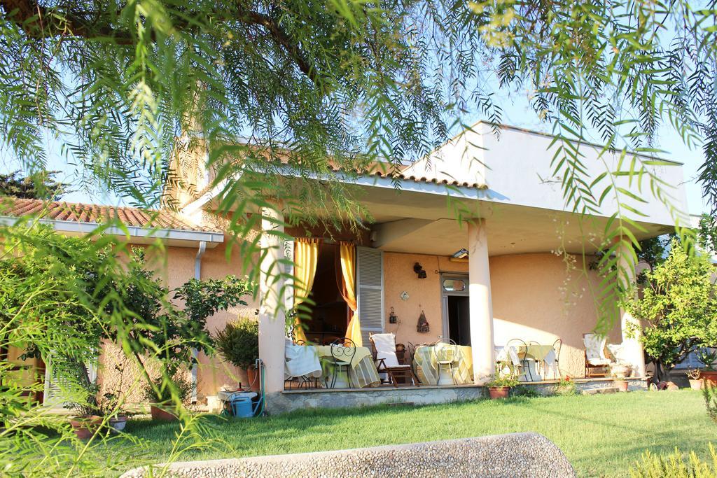 Guest House Villa Di Judighes Cerveteri Exteriör bild