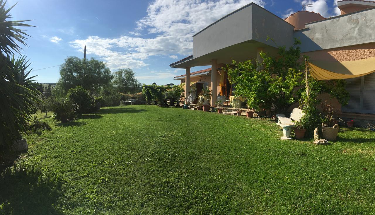 Guest House Villa Di Judighes Cerveteri Exteriör bild