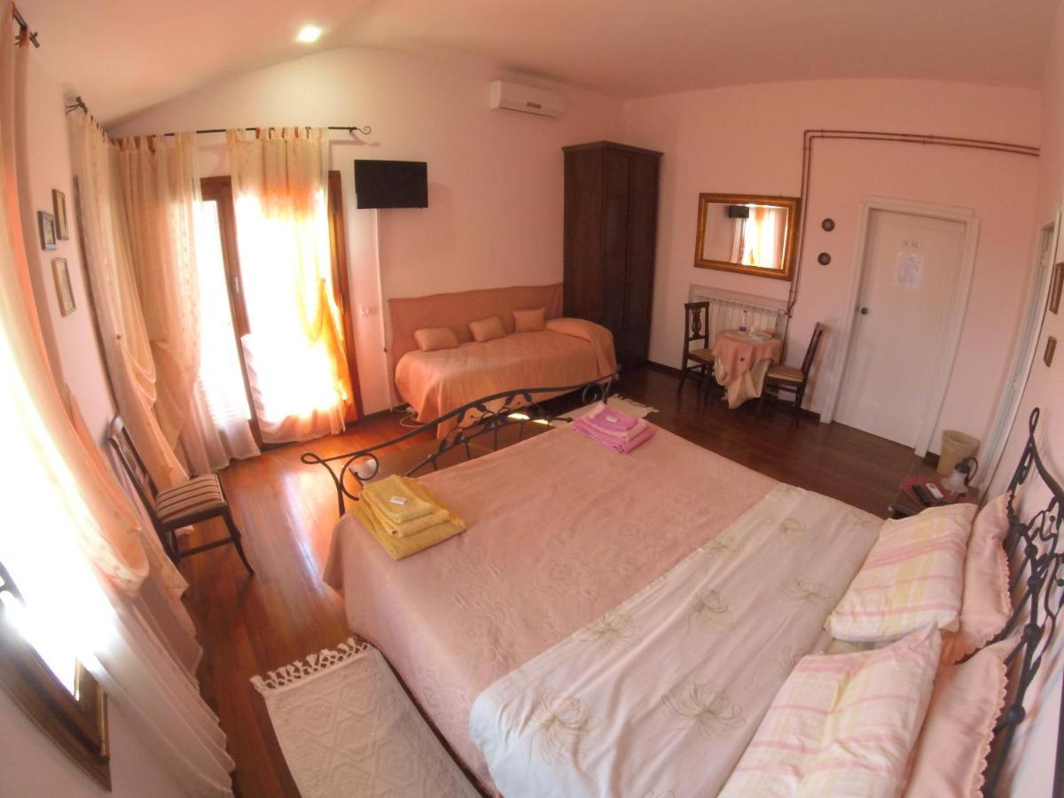 Guest House Villa Di Judighes Cerveteri Exteriör bild